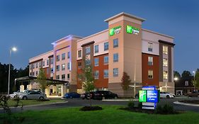 Holiday Inn Express & Suites - Fayetteville South By Ihg